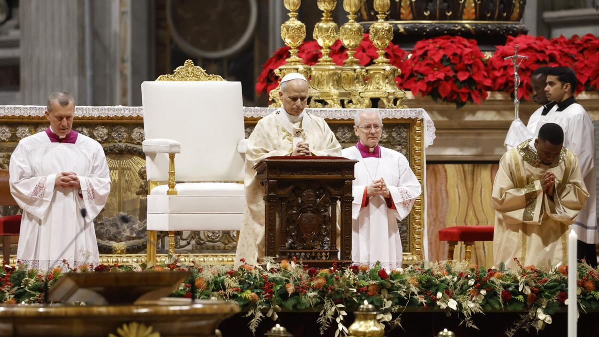 El papa León XIV lamenta la economía que trata «al hombre como mercancía» en su primera misa del Gallo El papa León XIV lamenta la economía que trata «al hombre como mercancía» en su primera misa del Gallo