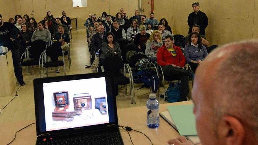 Puesta de largo del curso de fotografía de &quot;Semeya&quot;