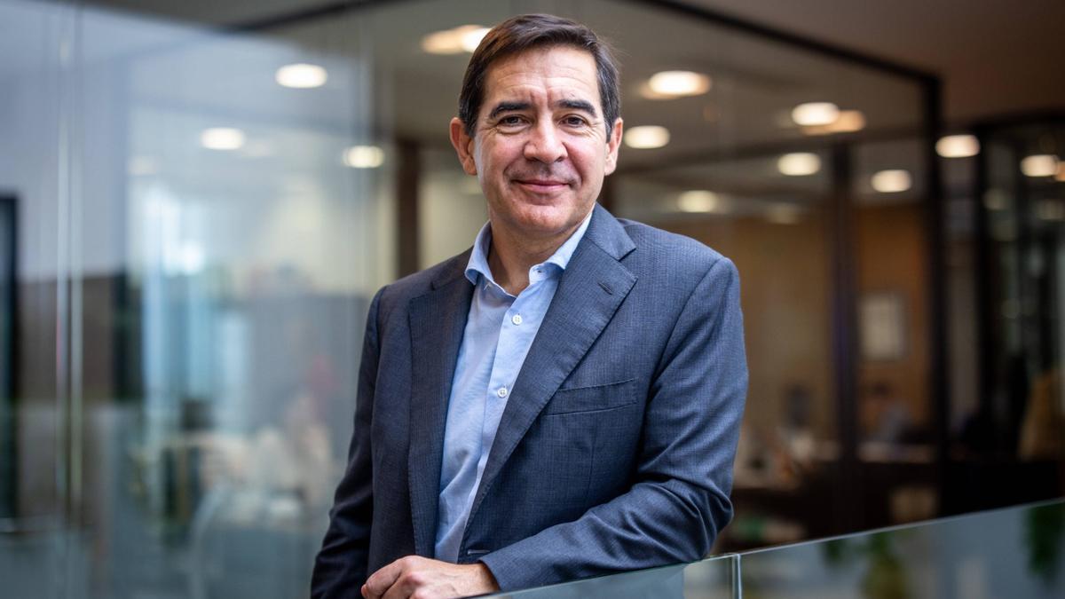El presidente de BBVA, Carlos Torres, en la sede de EL PERIÓDICO en Barcelona.