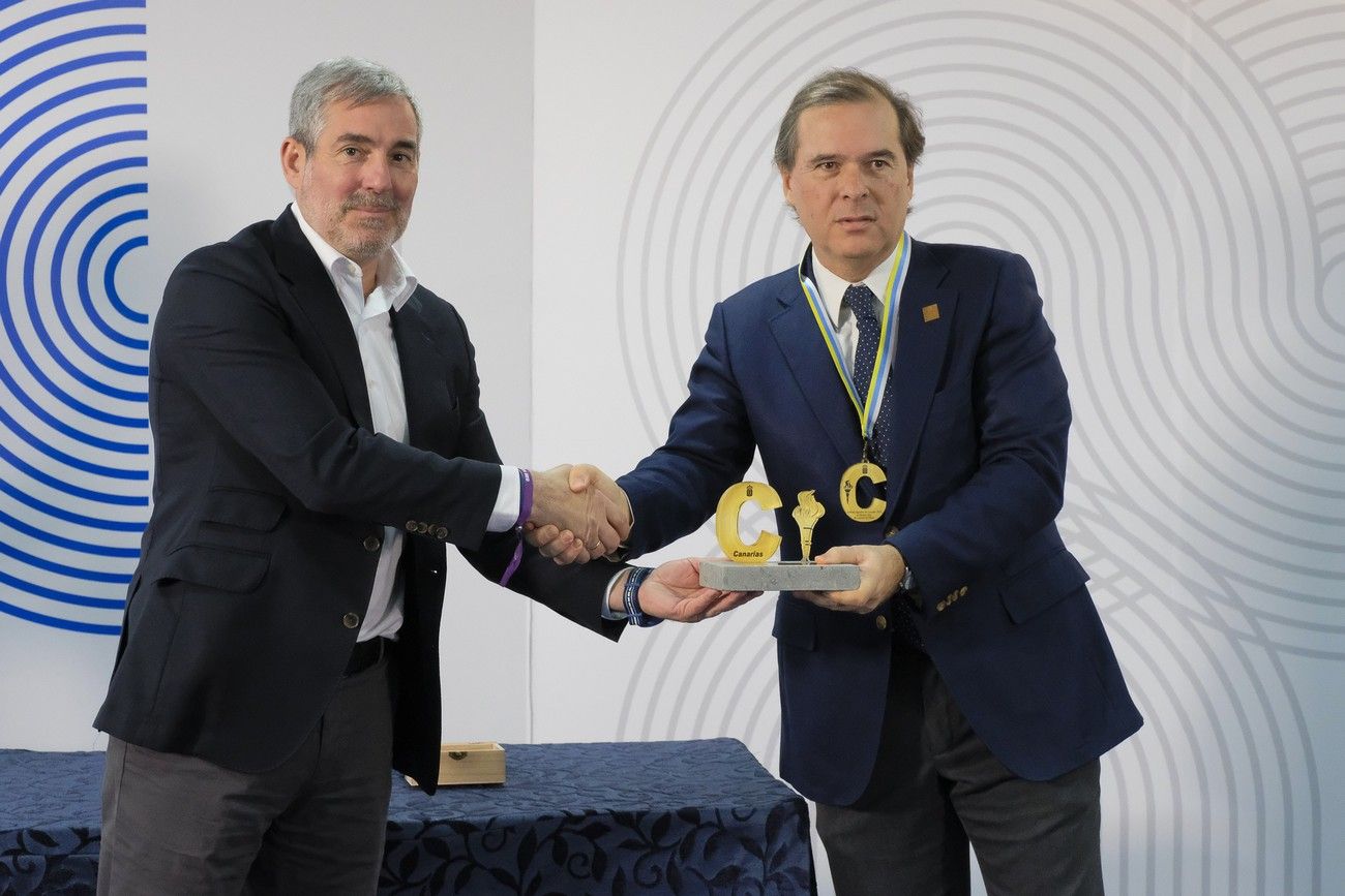 Acto de entrega de la Medalla de Oro al Mérito Deportivo de Canarias 2023