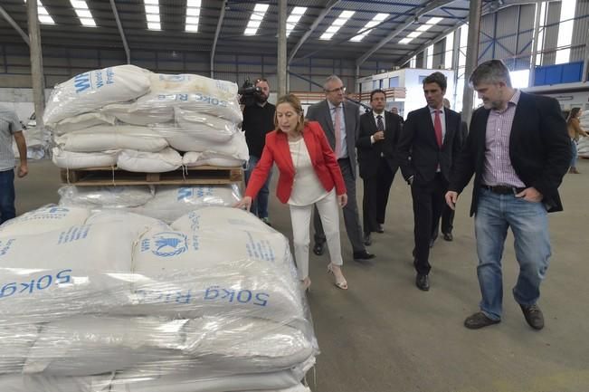 Visita de la ministra Ana Pastor a las naves del ...