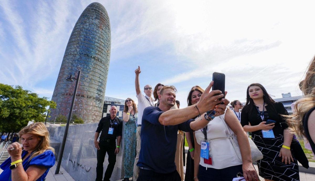 La Torre Glòries aplicarà la IA per "millorar l’experiència" La Torre Glòries aplicarà la IA per "millorar l’experiència"