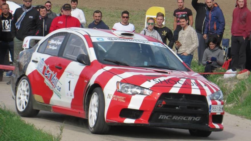 Seguí y Reynés, durante uno de los tramos del rally que se desarrolló por Llubí.