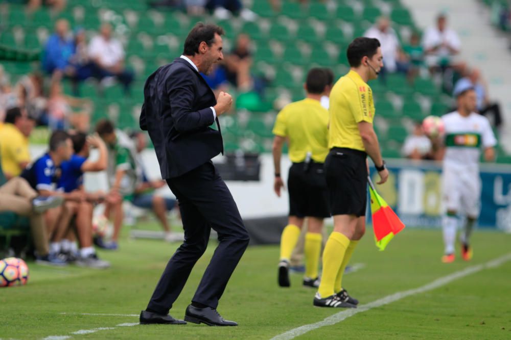 Elche y Nàstic empatan en el Martínez Valero