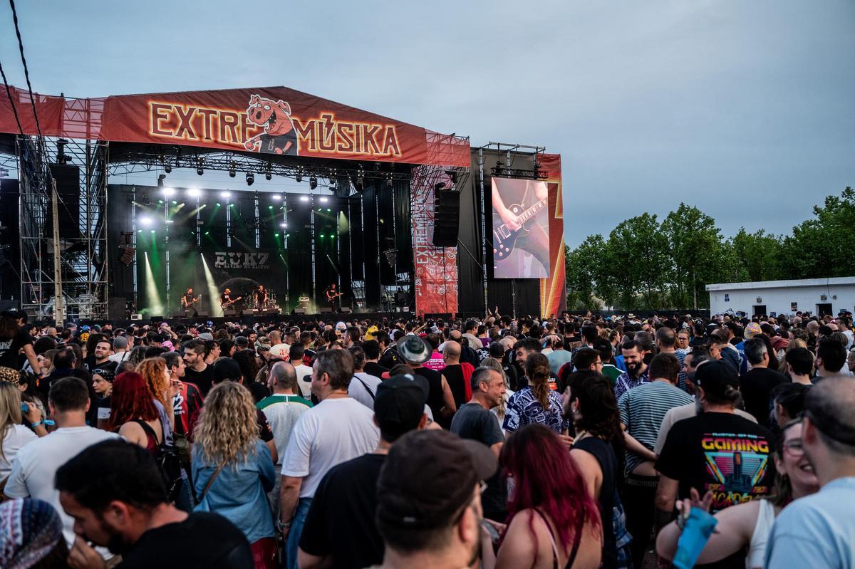 Fotogalería | Así se vive la segunda jornada de Extremúsika en Cáceres Fotogalería | Así se vive la segunda jornada de Extremúsika en Cáceres