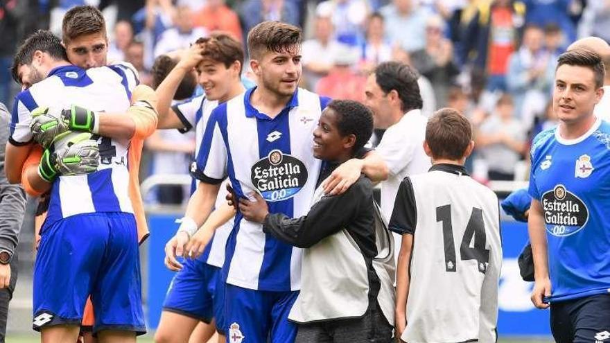 &quot;¡Ni Barça, ni Madrid... Dépor y Fabril!&quot;