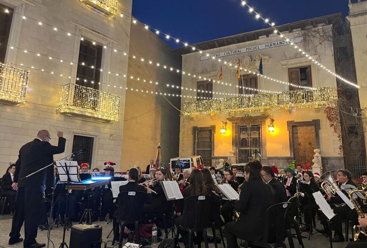Les societats musicals també entonen ‘Un Nadal més valencià’