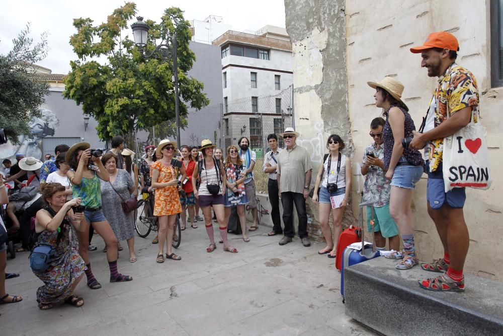 Manifestación contra la 'turistificación' de Ciutat Vella