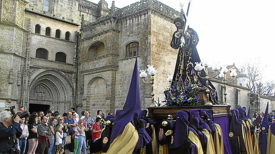 I Certamen Fotográfico sobre la Semana Santa