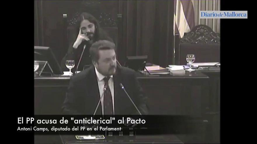 Camps acusa de "anticlerical" al Pacto