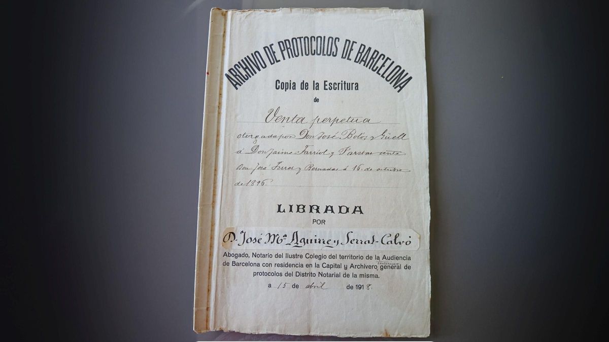 Copia de 1918 de la escritural de compra venta de la casa de Don José Bolós y Güell a Don Jaime Farriol y Paretas en 1896