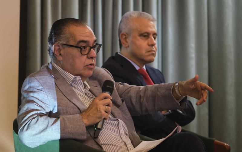 Foro sobre los fondos europeos organizado por el periódico y CaixaBank en el Casino de Santa Cruz de Tenerife.