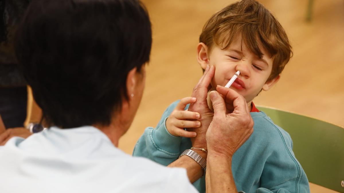 Así ha sido la jornada de vacunación de la gripe en los colegios