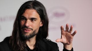 Oliver Laxe, director de cine: "La música electrónica y el Islam están conectados, ambos pueden proporcionar un estado de trance"