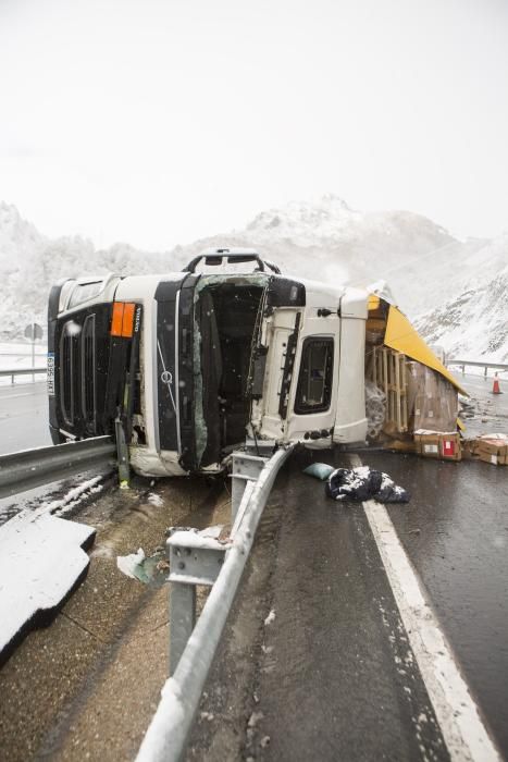 Accidente mortal de un camionero en el Huerna