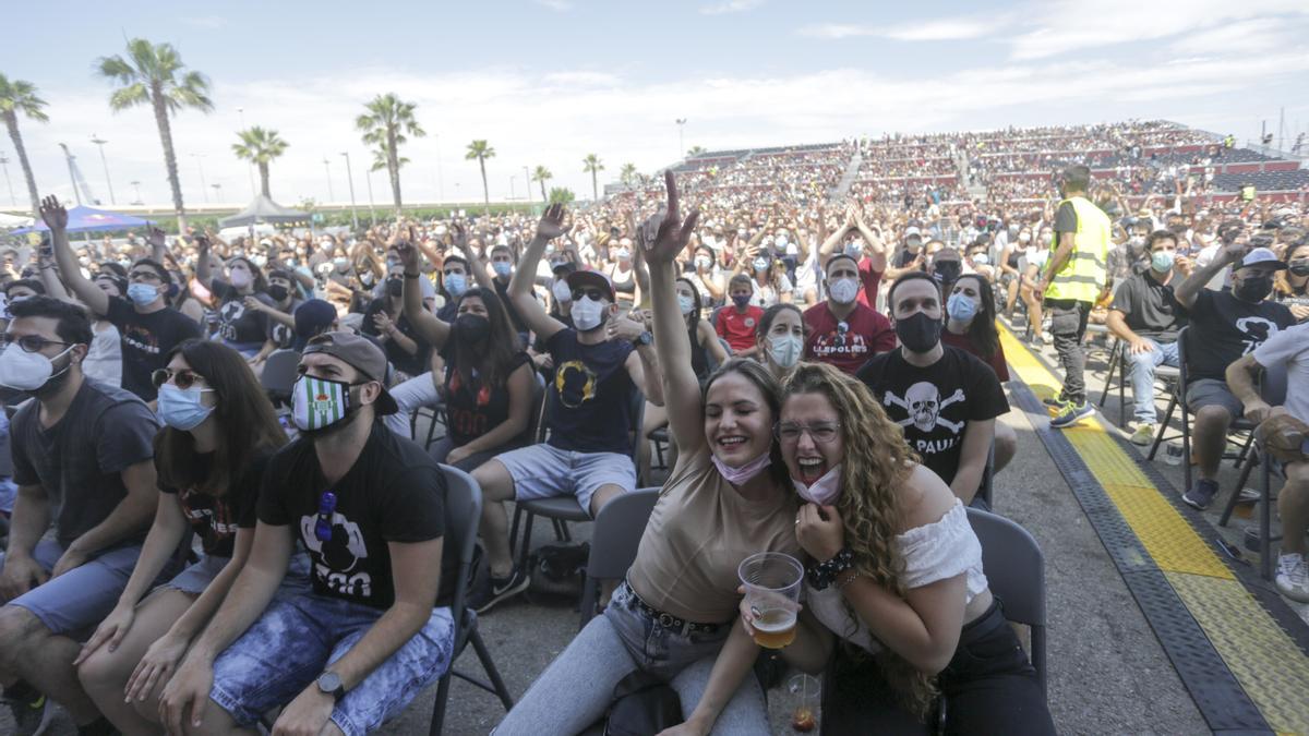 Un concierto en la Marina Sur de València.