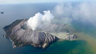 Cinco turistas muertos y varios desaparecidos tras la erupción de un volcán en Nueva Zelanda