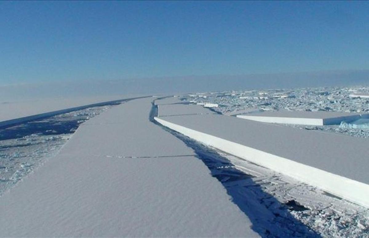 Bloque de hielo en la Antártida.