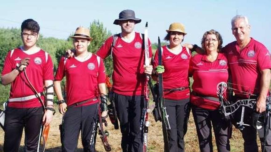 Equipo de Arkeiros do Deza que acudió al torneo de Soutomaior.