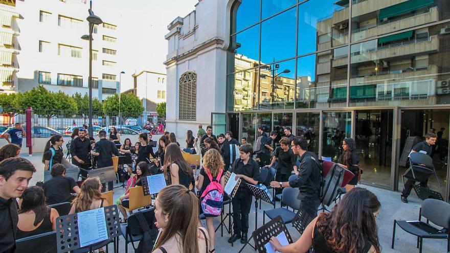 El Conservatorio de Orihuela organiza un concierto de película