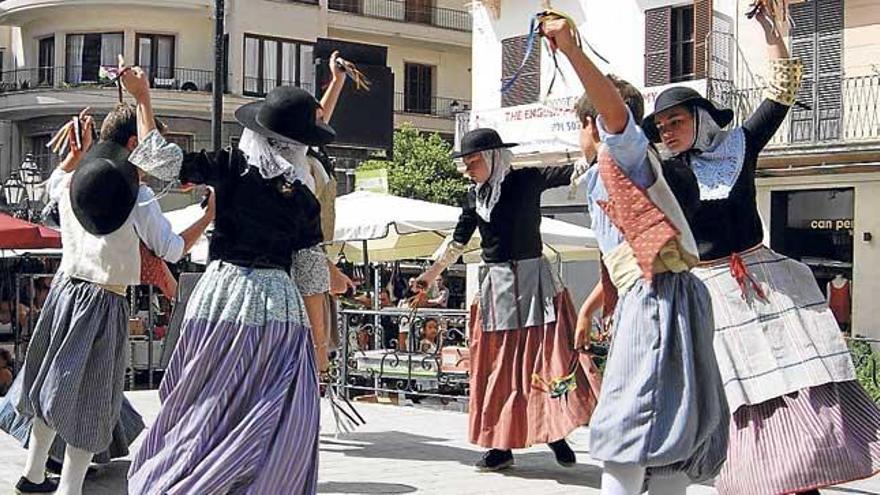 Ball de bot para dinamizar el mercado... y multas - Diario de Mallorca
