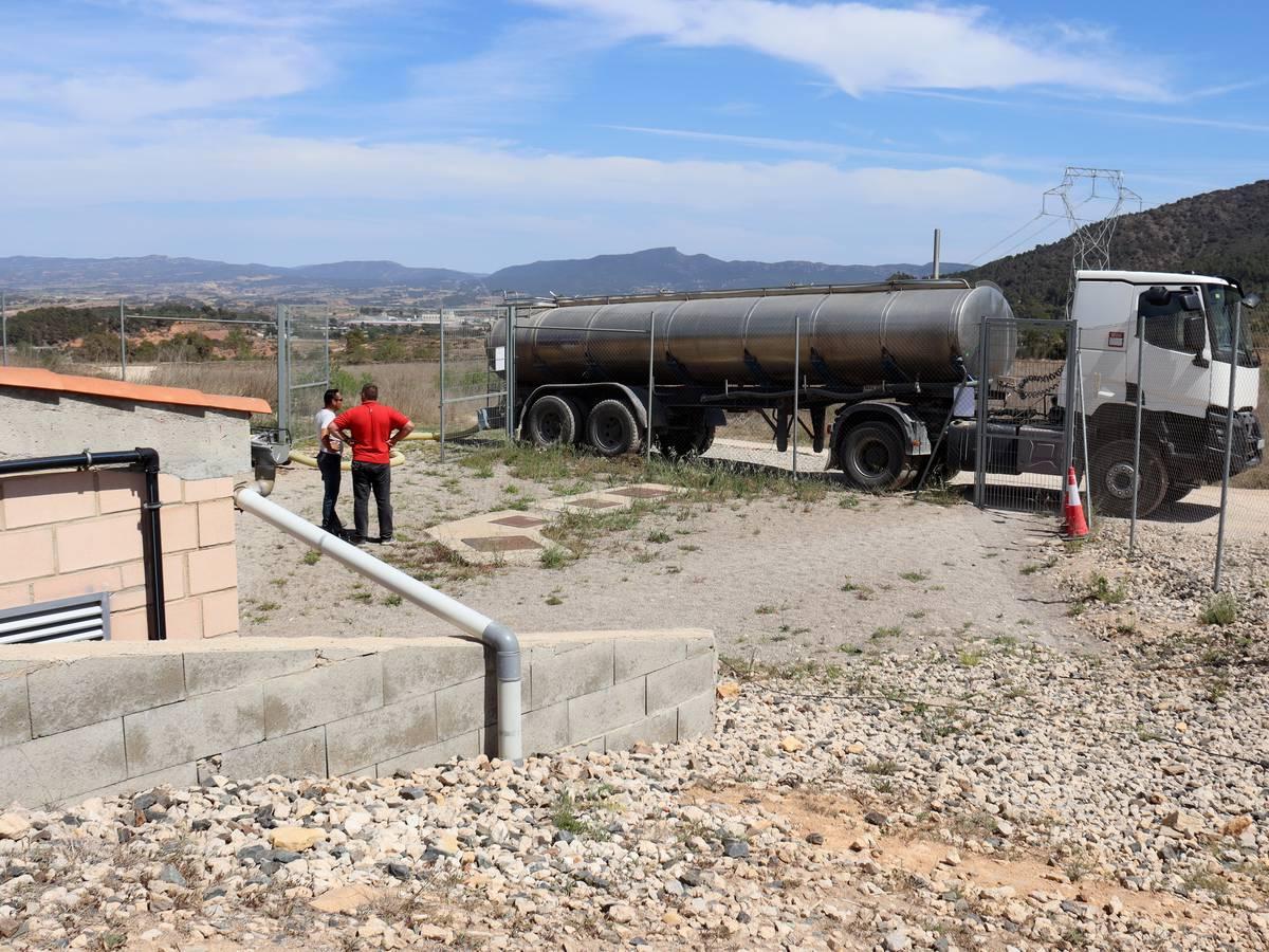 59 municipis reben ajudes per pagar camions cisterna
