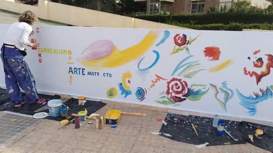Arte al rescate de espacios degradados en El Campello
