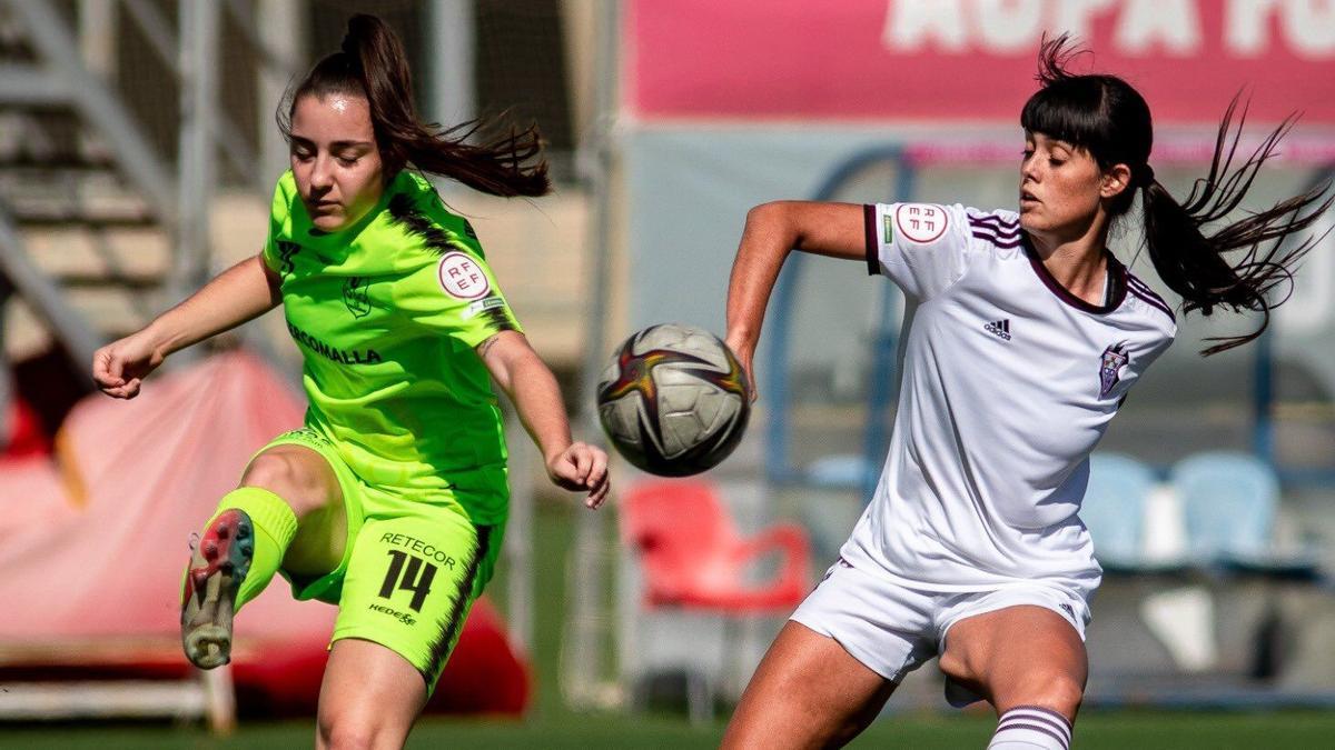 Lance del partido entre el Fundación Albacete y el Pozoalbense.