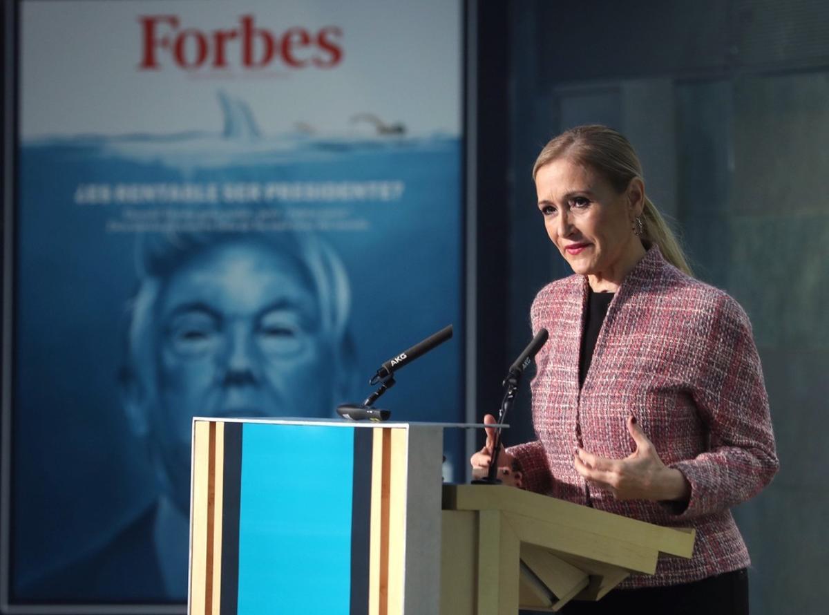 GRAF826  MADRID  13 03 2018 - La presidenta de la Comunidad de Madrid  Cristina Cifuentes  pronuncia el discurso  Gestion de la divesidad  un reto para las empresas   con el que ha inaugurado hoy el Forbes Summit Diversity 2018  EFE J J  Guillen