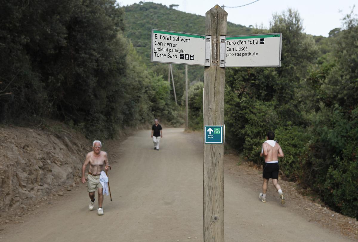 El paseo de las Aigües, en uno de sus tramos de Horta-Guinardó