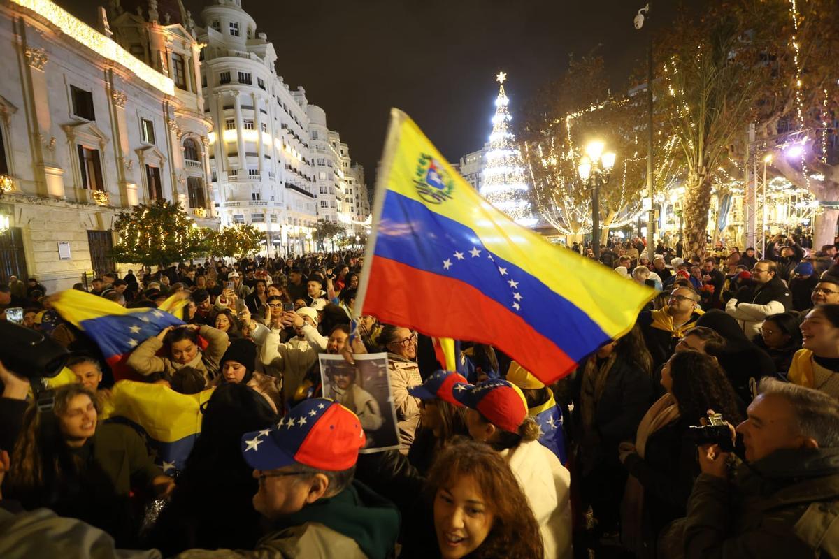 La oposición colombiana celebra en València a la "Venezuela libre" tras la captura de Maduro