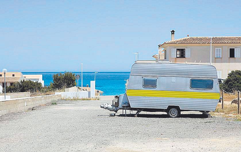 Son Serra de Marina auf Mallorca: Urlaubsfeeling am Naturstrand ohne Massenabfertigung