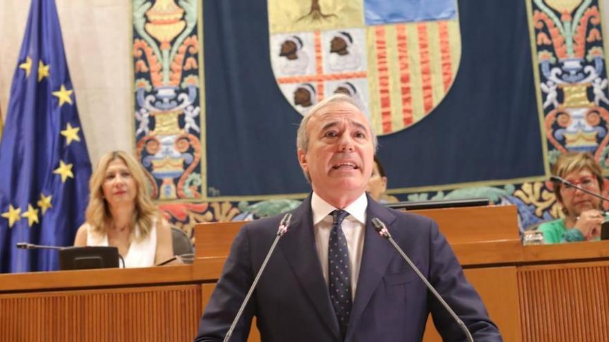 Jorge Azcón, investido presidente de Aragón.