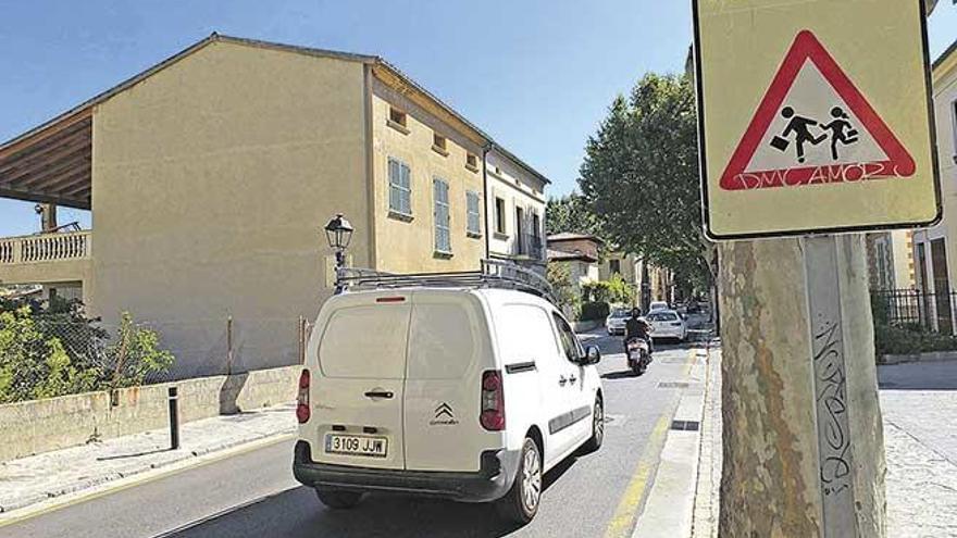 La calle Cetre está cercana a centros escolares.