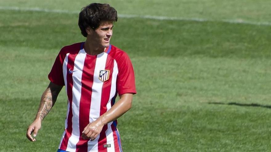 El Córdoba negocia con el Atlético para la cesión de Roberto Olabe