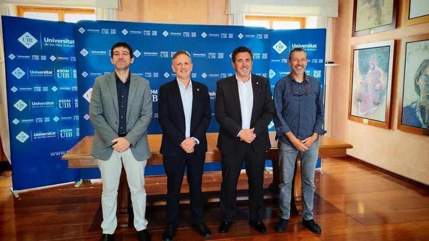 Calvià y la UIB acuerdan digitalizar las Jornades d’Estudis Locals para preservar el patrimonio del municipio