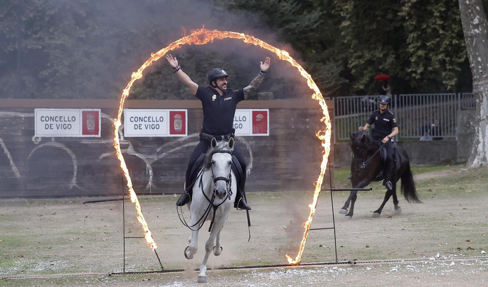 Exhibición de la Policía Nacional en el auditorio de Castrelos en Vigo