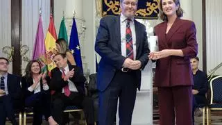 La periodista de La Opinión Arancha Tejero, reconocida en los Premios Ciudad de Málaga