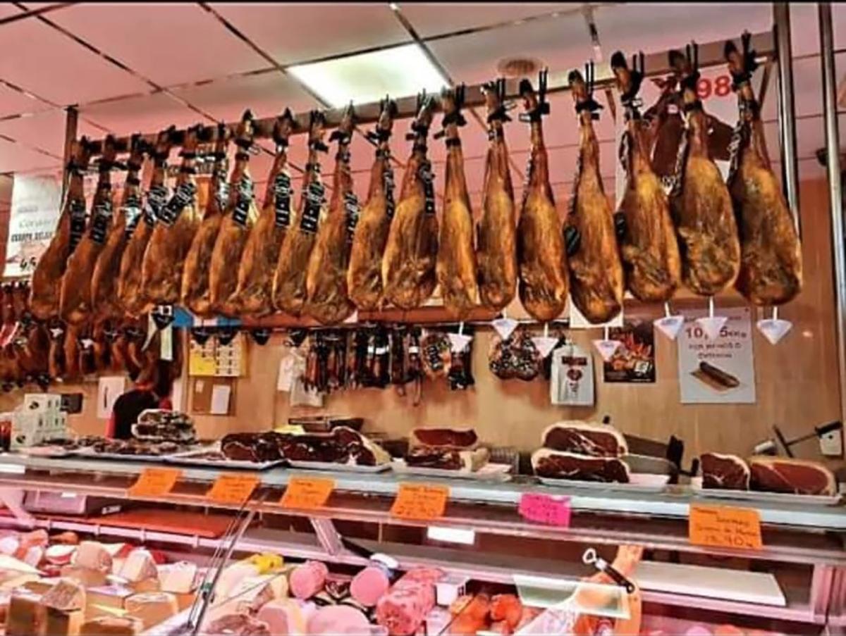 Instalaciones de la cooperativa La Casa de José Jamonería Gourmet.