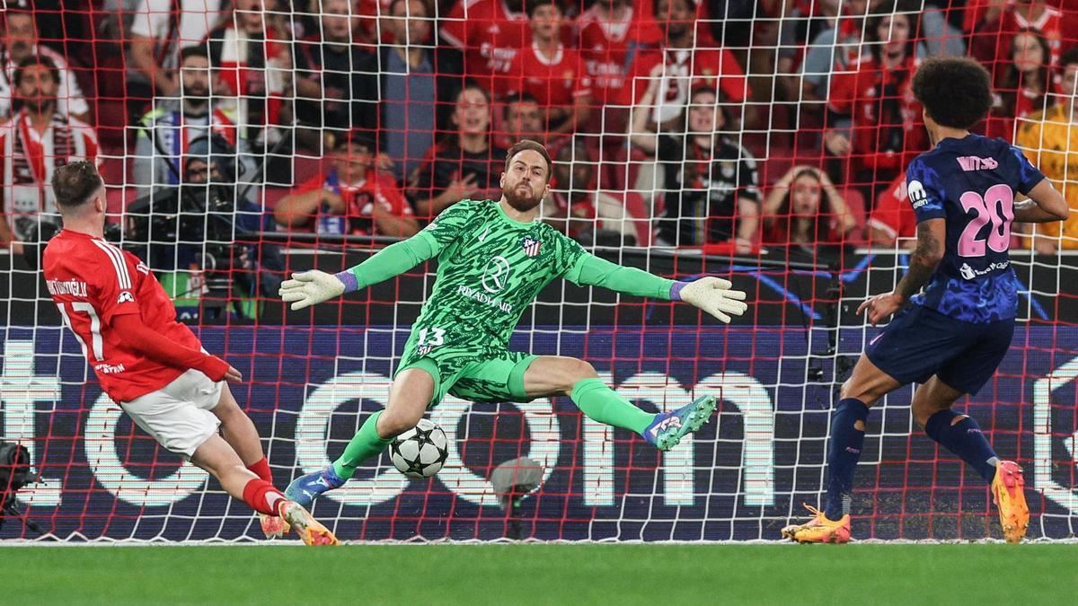 Akturkoglu marca el primer gol del Benfica - Atlético.
