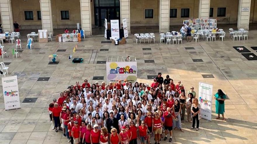 Consejos en Alicante para el bienestar de la población en la fiesta de la salud comunitaria