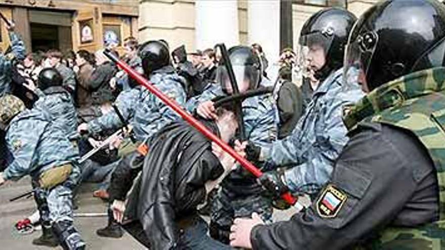 Un centenar de detenidos tras una manifestación contra Putin en San Petersburgo