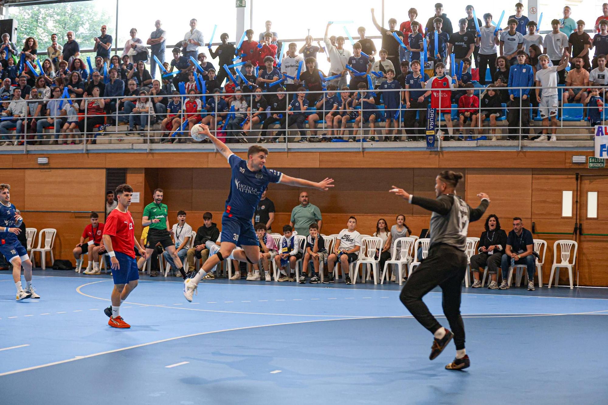 Fase de ascenso a la División de Honor Plata: OAR Attica 21 29 - 28 Sant Joan