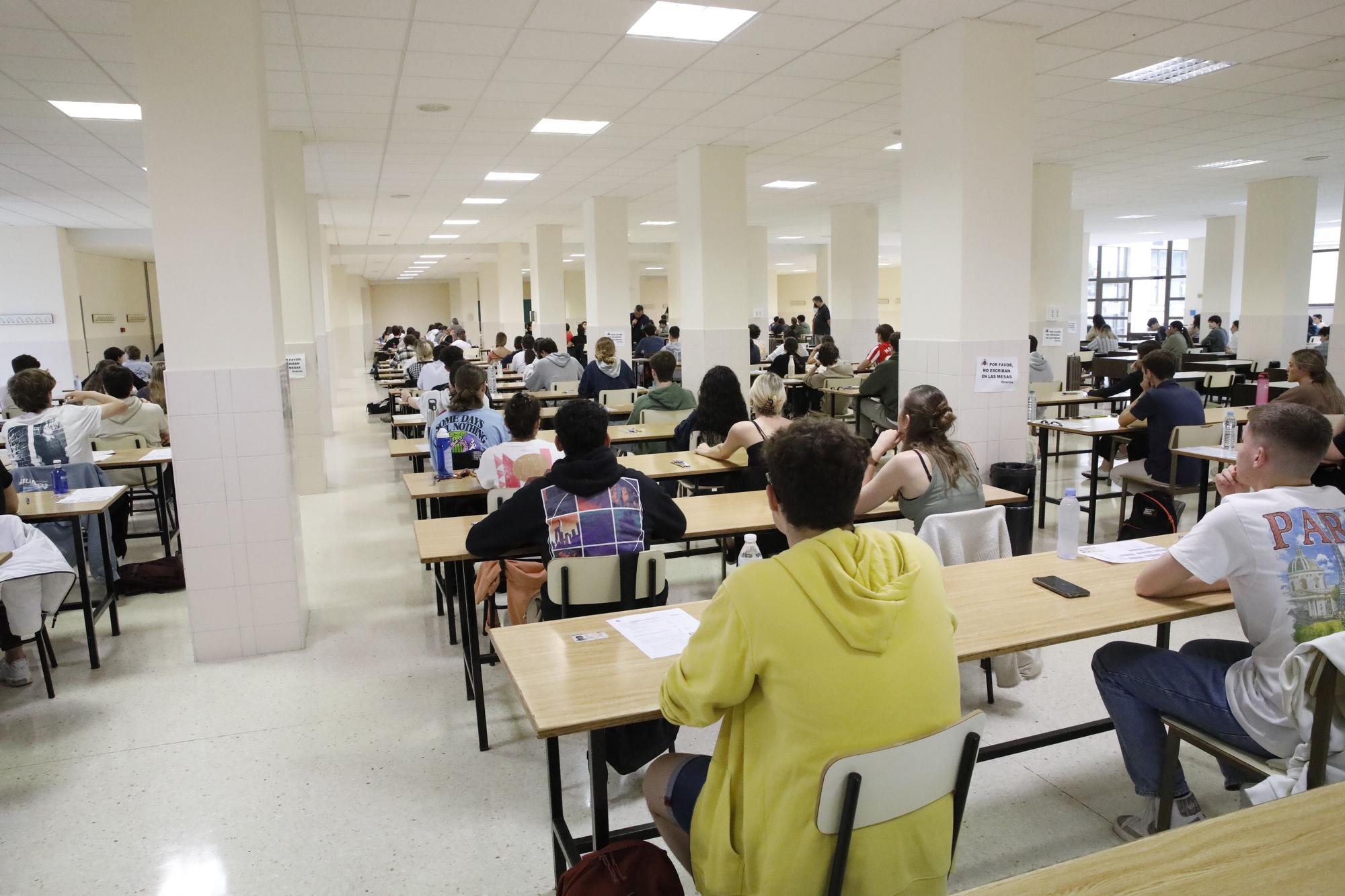 Primera jornada de la EBAU en la Escuela Politécnica de Ingeniería de Gijón