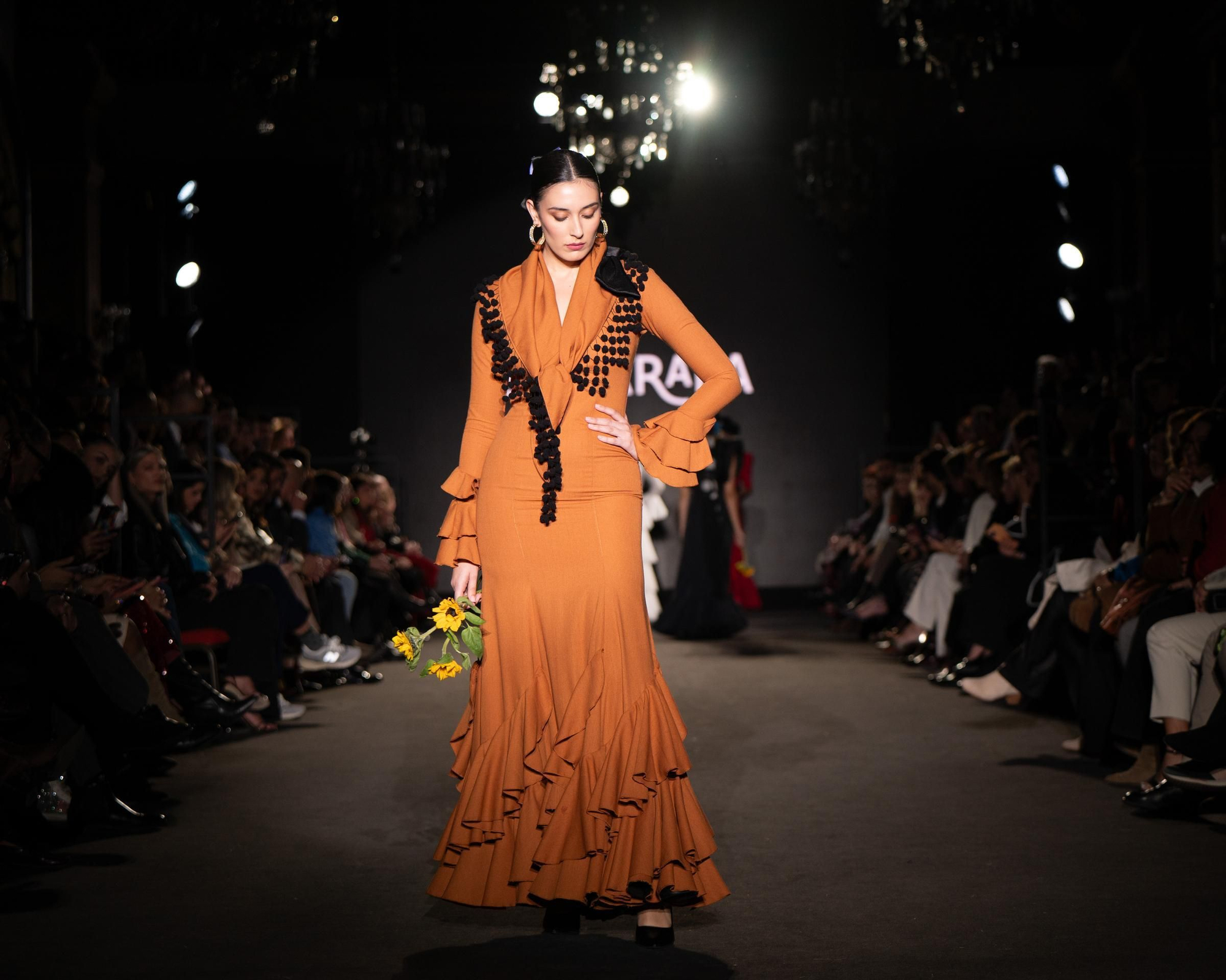 Desfile de La Parrala en We Love Flamenco