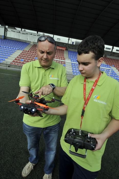 Campeonato de drones en Langreo