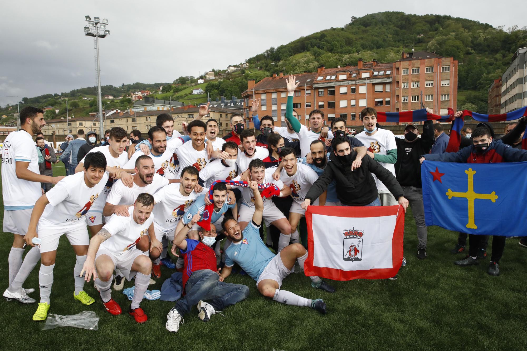 Las mejores imágenes de la jornada de Tercera División: Ceares y Llanera sacan un billete a Segunda RFEF