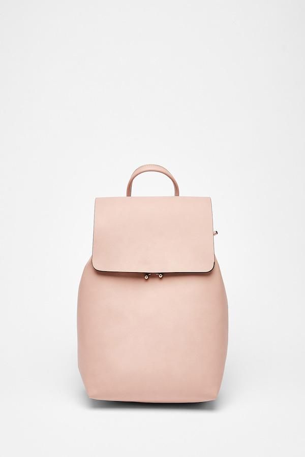 Bolsos rosas: la mochila 'minimal'