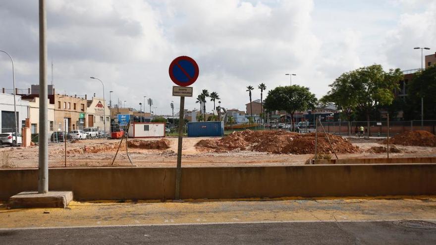 De tanatorio y lavadero de coches a hamburguesería