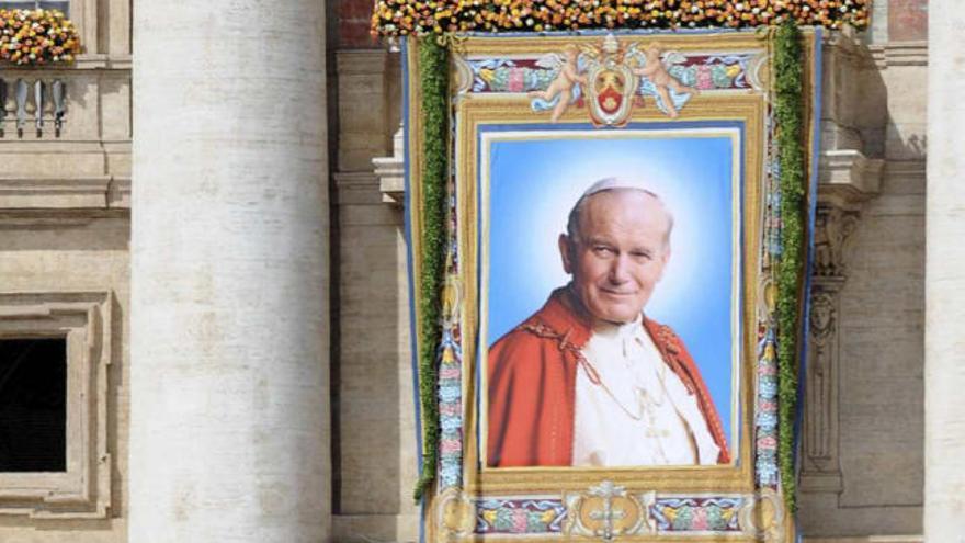 Un millón de fieles celebra la beatificación  de Juan Pablo II